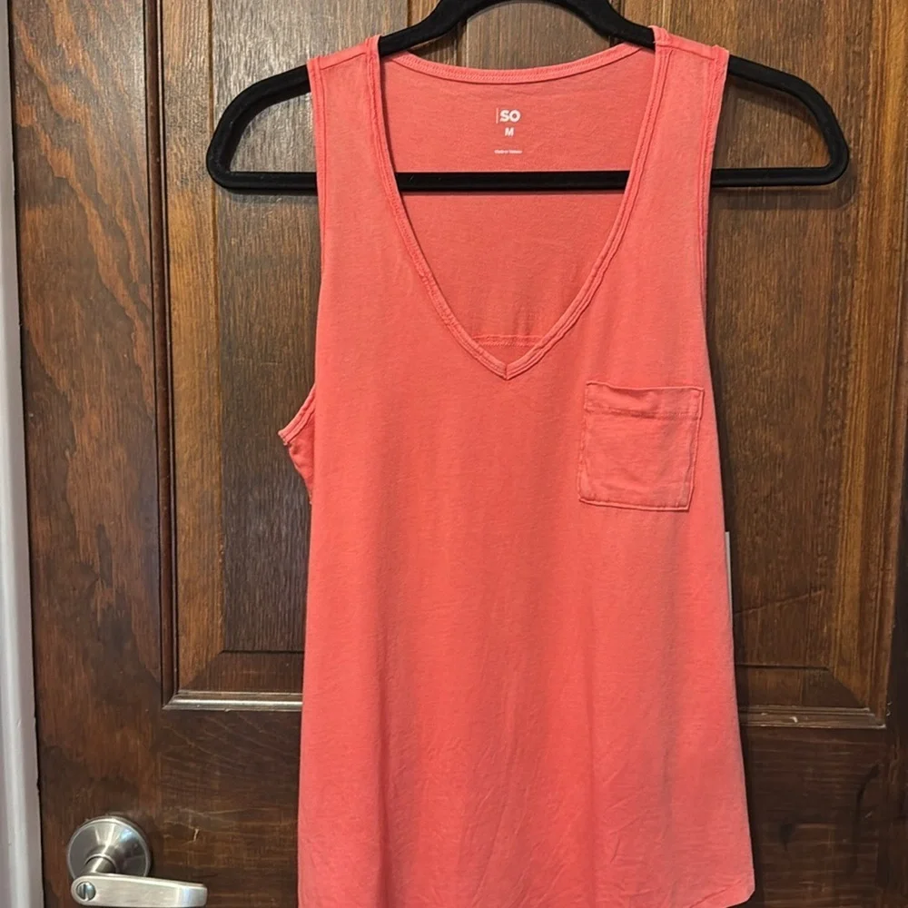 SO Women's Relaxed Watermelon V-Neck Tank Top NWT